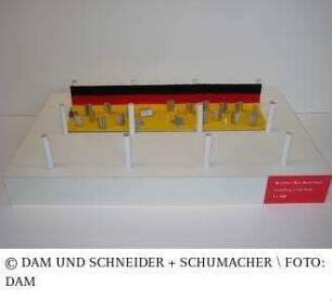 Ausstellung "ready for take off" - Modell des Innenraumes mit Exponaten