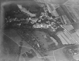 Dorf und Schloß Püchau an der Mulde