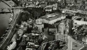 Dresden-Altstadt: Östlicher Teil des Stadtkerns mit Kunstakademie, Albertinum und Frauenkirche (Luftbild-Schrägaufnahme von West)