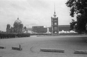 Berlin-Mitte : In Berlin-Mitte, Schlossplatz
