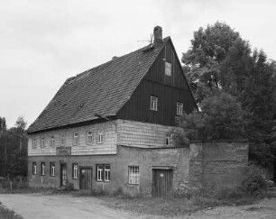 Ehrenberg (Kreis Hainichen). Gaststätte Schmiede, ehemaliges Nebengebäude des Rittergutes, Lochmühlenweg 1. Straßenansicht