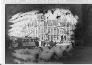 Gent, Postgebäude; davor Straßenbahn und Kutschen