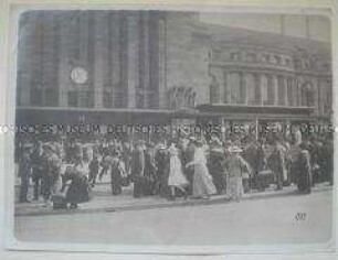 Der Leipziger Hauptbahnhof während der Messe