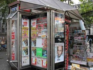 Zeitungskiosk anm Forum des Halles, Einkaufszentrum