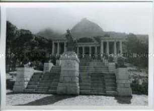 Reiterstandbild des "Rhodes Memorial", Denkmal für den Premierminister der Kapkolonie Cecil Rhodes, Kapstadt, Südafrika