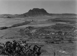 Amba Matara : Der Berg Amba Matara bei Senafe