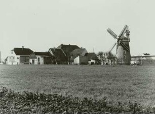 Turmholländerwindmühle Pahrenz bei Prausitz, erbaut 1889