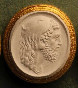 Bärtiger Herkules, mit der Löwenhaut bedeckt (Daktyliothek, Erstes Mythologisches Tausend)