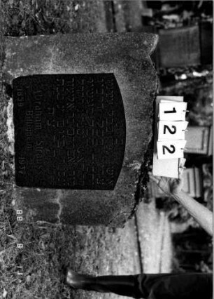 Grabstein 122