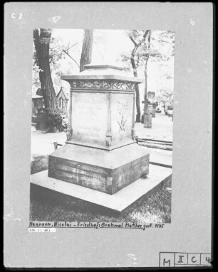 Grabmal des Carl Friedrich Mathée, gest. 1835