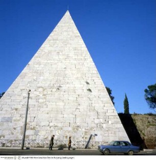 Piramide di Caio Cestio