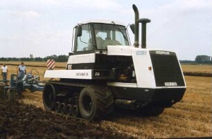 Gummigleisbandtraktor Challenger 65