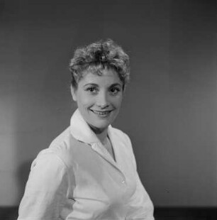 Porträt der Schauspielerin Gisela Uhlen : Porträt von Gisela Uhlen