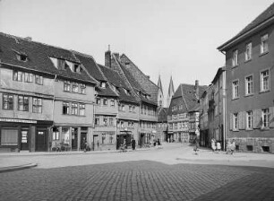 Halberstadt, Grauer Hof. Blick zu den Türmen des Domes