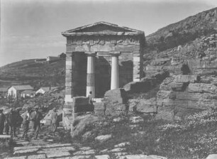 Der Apollontempel in Delphi : Blick auf den Apollotempel in Delphi