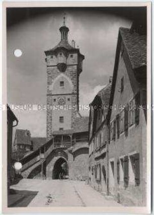 Rothenburg ob der Tauber, Klingentor und Aufstieg zum Wehrgang