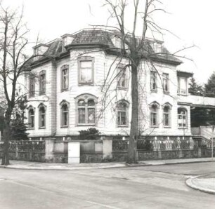 Markkleeberg, Hauptstraße 15/Ecke Parkstraße. Villa (Kinderkrippe; um 1898). Eckansicht