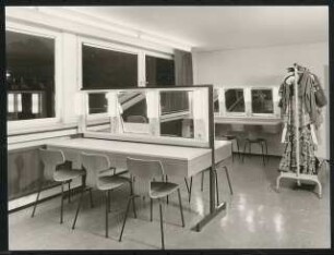 Schauspielhaus, Wuppertal: Garderobe Damen / Parkettgeschoss / 1. OG
