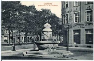 Chemnitz. Zierbrunnen an der Sankt Paulikirche