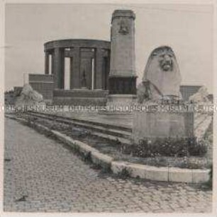 Wehrmachtssoldaten, Soldatenfriedhof