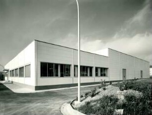 Scott & Bowne, 1967