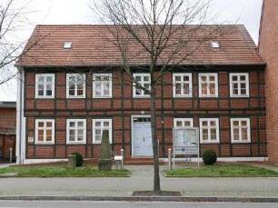 Nauen, Rathausplatz 2