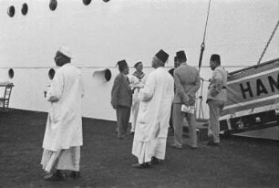 Reisefotos Mittelmeer. Hafenszene (vielleicht in der Türkei)