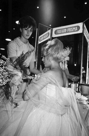 Landesmeisterschaft 1960 des baden-württembergischen Friseurhandwerks in der Schwarzwaldhalle.