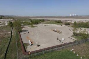 Blick vom Aussichtsturm Merzdorf auf die ausgekohlten Flächen des Tagebaus Cottbus-Nord
