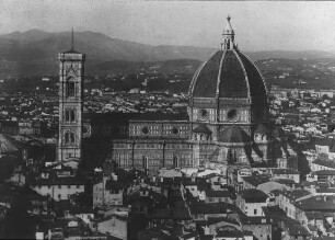 Florenz, Dom S. Maria del Fiore, Gesamtansicht von Süden; Arnolfo di Cambio; Giotto di Bondone; Brunelleschi, Filippo