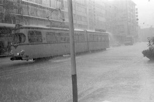 Schweres Unwetter über Karlsruhe mit schweren Sturmschäden.