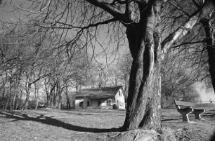 Ausklammerung des Naturfreundehauses Grötzingen aus dem künftigen Landschaftsschutzgebiet "Grötzinger Bergwald-Knittelberg"