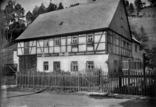 Häusler-Wohnhaus an der Hauptstraße in Steinbach : heute: Hauptstr. 59