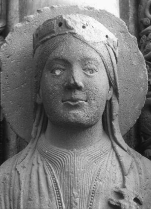 Chartres, Kathedrale Notre-Dame, Westfassade, Mittelportal, rechtes Gewände, 3. Figur rechts, Kopf