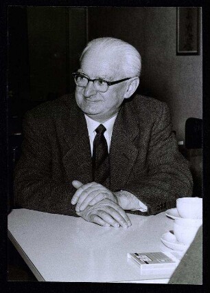 Kuhn, Alfred