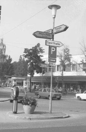 Waldkraiburg: Straßenwegweiser