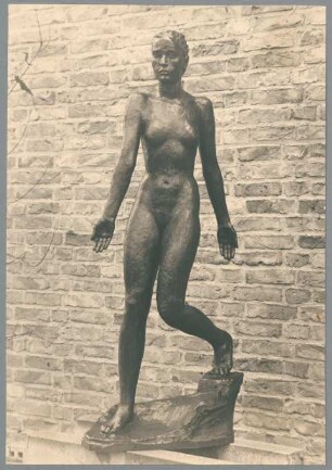 Herabschreitende, 1927, Bronze