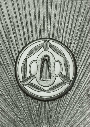 Tsuba (Stichblatt) mit Bambustrieb