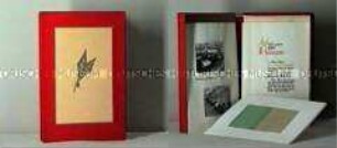 Kassette mit Glückwünschen, Verpflichtungen, Fotos und Stoffmustern der Textilwerke Glauchau