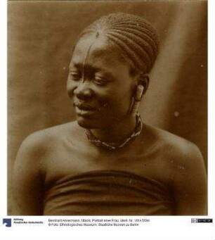 Ntariki, Portrait einer Frau