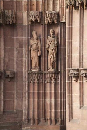 Südportal — Apostel Paulus