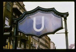 U-Bahn Neukölln 27.4.78.