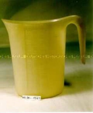Messbecher