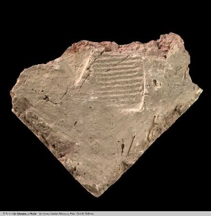 Ziegelfragment mit gestempelter Bauinschrift