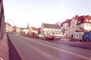 Lyzeum am Wall. Detmold. Blick von der Paulinenstraße auf das Hauptgebäude (Rückfront) und die Turnhalle
