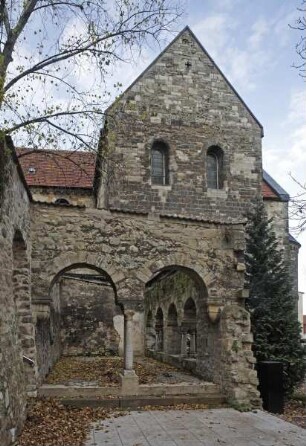 Benediktinerinnenklosterkirche Sankt Georg und Pancratius — Kreuzgang