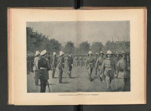 Parademarsch des Seebataillons vor dem Kaiser am 2. Juli 1900 in Wilhelmshaven.
