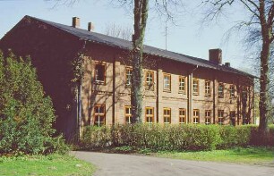 Herrenhaus Blumendorf: Nebengebäude