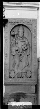 Schöntal Kloster Schöntal Abteikirche Sankt Joseph Nördliche Langhauswand Relief des Abt Sebastian II. Schanzbach (gestorben 1583)