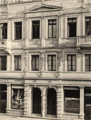 Josef Durm - Sammlung ausgeführter Bauten. Wohnhaus von Kaufmann Wilhelm Nagel (Doppelhaus), Kaiserstraße 123-125 (Lange Straße 123-125)